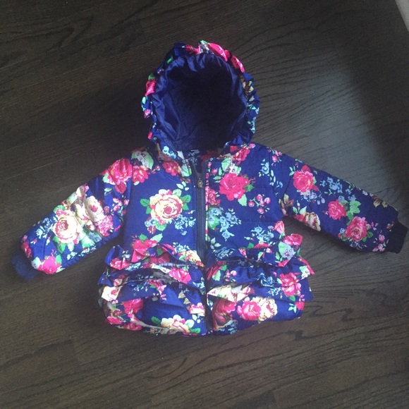 🌼🌷Girls Puffer Coat🌷🌼 - Picture 3 of 8